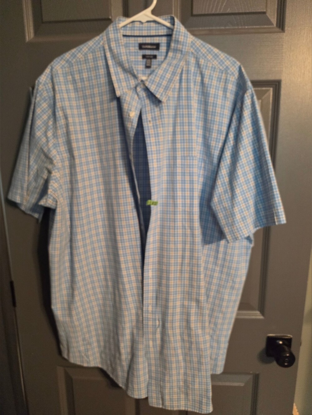 croft & barrow Blue and White Plaid Short-Sleeve Button-Down Shirt